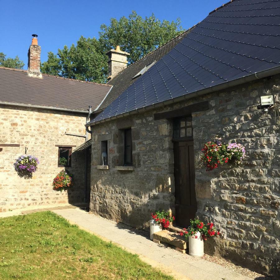 Bed and Breakfast No 3 Route De Lingramiere La Ferte-Mace Esterno foto