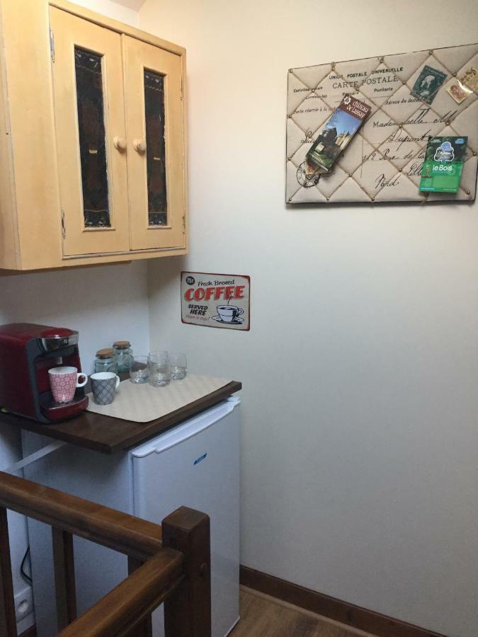 Bed and Breakfast No 3 Route De Lingramiere La Ferte-Mace Esterno foto